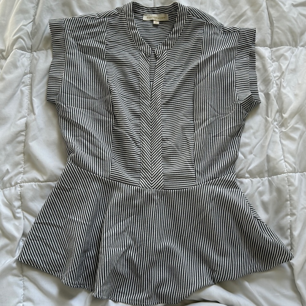 Monteau Peplum Top XL White Blue Stripes Retro Short Cap Sleeve Deep V-Neck EUC